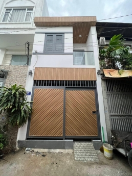NHÀ dht NGUYỄN VĂN QUÁ Q12 2 TẦNG ( dtsd 90m2) nhà đẹp như hình ở ngay giá chỉ hơn 2 tỷ