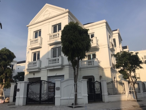 KĐT kiểu mẫu đầu tiên- mua nhà ở ngay- hỗ trợ liền tay- ưu đãi cực khủng. Bạn chỉ cần bỏ 3 tỷ- mọi