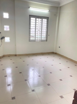 CẦU DIỄN-10M ra PHỐ-NHÀ 5 TẦNG 6 NGỦ-NHỈNH 3 TỶ