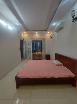 Bán nhàKhu Nam Việt Á  kinh doanh dòng tiền giá rẻ Phạm Tuấn Tài 7tỷ8 thương lượng.