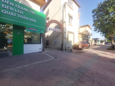 Bán đất Cô Linh Dt 100m, Giá hơn 4 tỷ.