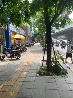 Bán Nhà Mặt Phố Quang Trung 47m2 5 Tầng Mt 4.2m- Vỉa Hè 8m - Giá 7Tỷ