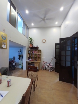 LÔ GÓC Kim Ngưu , 41m2 , mới đẹp , Oto , CHỈ 3,5 TỶ