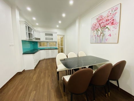 NHÀ MỚI ĐẸP NGÕ PHỐ TRUNG KÍNH 47/50M2 50M2 4 TẦNG NHỈNH 5TỶ