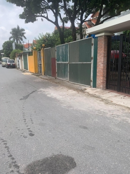 Phố Trạm,Long Biên, cách 1 nhà ra mặt phố, ngõ rộng ô tô tránh, Nhà C4 75m, MT5.5m,7.5 tỷ