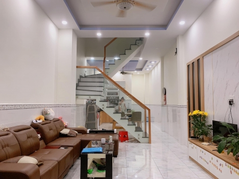 Đường số 6, Bình Tân - Oto vào nhà – 70m2 – 3 tầng BTCT – 4.8 Tỷ (TL)