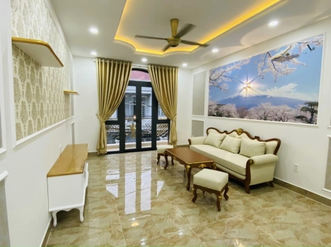 Siêu Phẩm - 5 Tầng - MT Đường 10m - Thống Nhất - P10  nhỉnh 12 tỷ