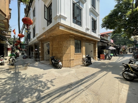 Bán Nhà Vũ Tông Phan, Ô tô đỗ, Dt 33m X 5 Tầng, Giá 6.2 Tỷ