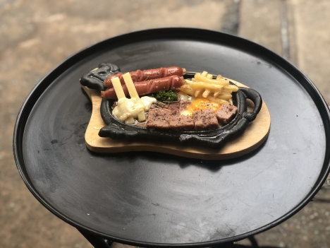 Thanh lý dụng cụ bán bò bit tet, bò né