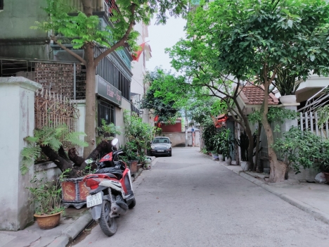 Cần bán Biệt thự Giang Biên 78m,3 tầng 7 tỷ