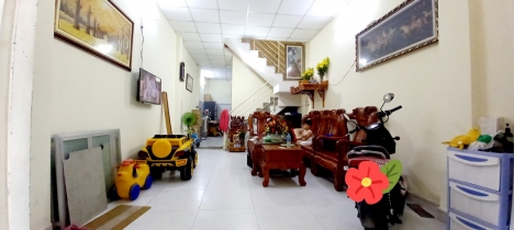 Bán nhà đường số 18, p Tân quý.Q tân phú gần chợ tân Hương
