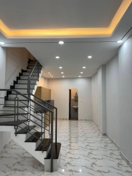 NHÀ dht NGUYỄN VĂN QUÁ Q12 2 TẦNG ( dtsd 90m2) nhà đẹp như hình ở ngay giá chỉ hơn 2 tỷ