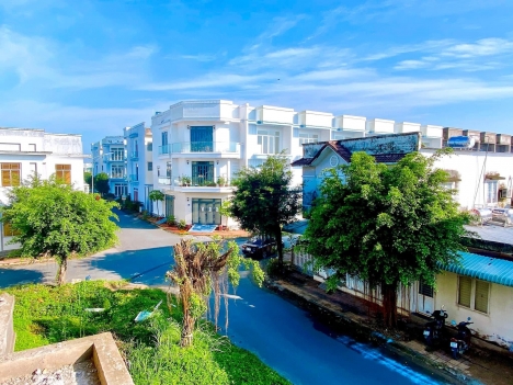 Nhà Phố 1T1L- 2 Tỷ, KDC Hoàng Quân, SỔ HỒNG riêng. XÂY MỚI 100%
