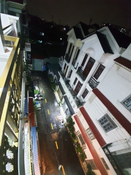 Bán nhà Nguyễn Ảnh Thủ, Quận 12- 60m2-5 tầng .Khu phân lô cực đẹp.