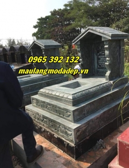 Mẫu mộ tam cấp bằng đá xanh tự nhiên lắp tại Vĩnh Phúc.