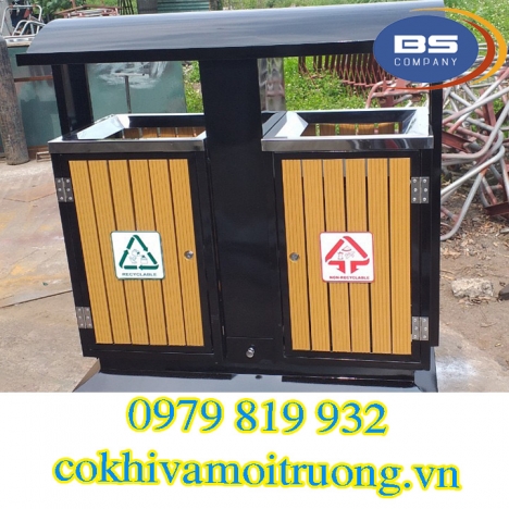 Thùng Rác 2 Giả Gỗ Ngoài Trời
