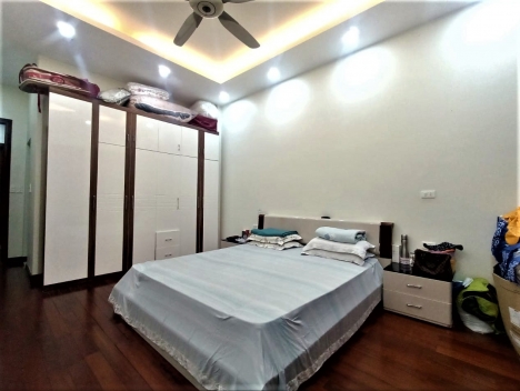 Mặt phố, kinh doanh sầm uất, 5 tầng đẹp nhất phố Cù Chính Lan, Thanh Xuân