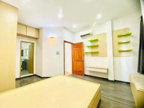 Nhà xẹc 2 Phan Đăng Lưu P.3 PN - 4 Tầng - 3PN - MỚI KENG Tặng hết nội thất - CHỈ 5.X TỶ TL