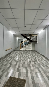 NHÀ 1 TRỆT 1 LẦU 3 PHÒNG NGỦ HẺM THÔNG ĐẸP