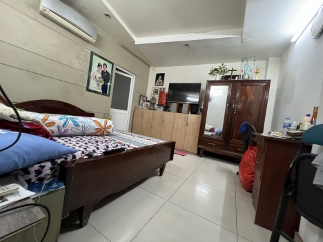 Nhà bán mặt tiền  Hồ Bá Kiện, P15,Q10 diện tích lớn, giá chỉ nhỉnh 20 tỷ,