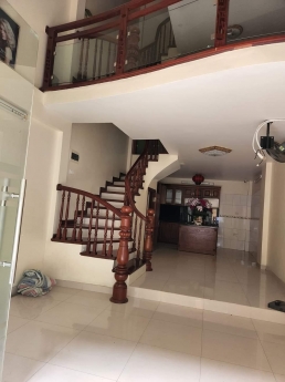 Gấp nhà đẹp Phan Kế Bính hộ khẩu vip Ba Đình ngõ thông thoáng rộng vài bước ra phố hàng xóm Lotte