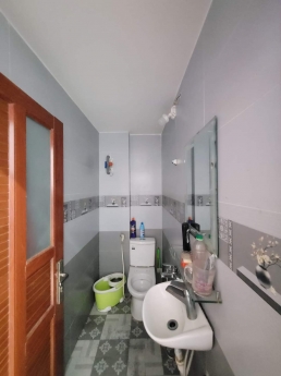 HXT THÔNG, SÁT MẶT TIỀN MIẾU GÒ XOÀI, GẦN LÊ VĂN QUỚI, BỐN XÃ, SỔ VUÔNG VỨC, NHÀ RẤT MỚI VÀO Ở NGAY