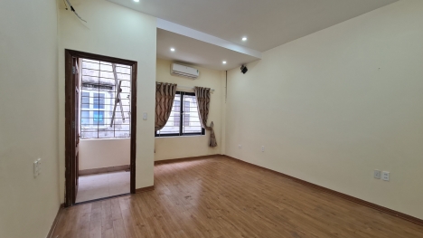 Chính chủ gửi bán nhà phố cổ Lê Lợi Hà Đông- tiện ích ngập tràn, trung tâm Quận