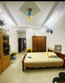 Gấp bán !! nhà Gò Vấp, 52m2 - 4 tầng - HXH lớn, cách MT 30m, chỉ 6 tỷ.