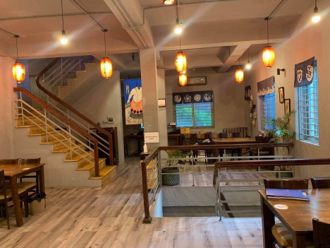 Bán nhà mặt phố Cầu Giấy 65m2, 6 tầng, lô góc, MT 12.6m (mặt chính) kinh doanh mạnh, chào 18 tỷ