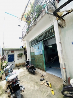 Nhà ngộp Bank cần bán, Phan Huy Ích, P12,Gò Vấp.