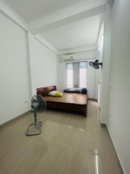 CHỦ CẦN BÁN NHÀ PHÚ ĐÔ 32m2 x 5 T NHỈNH 3 TỶ Ô TÔ KD