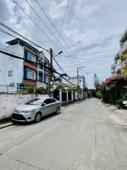 Nhà ngộp Bank cần bán, Phan Huy Ích, P12,Gò Vấp.