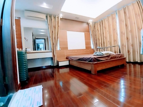 Bán Biệt thự Packexim2 Tây Hồ, khu VIP view cầu Nhật Tân, Dt 168m2, 5T, giá 30 tỷ.