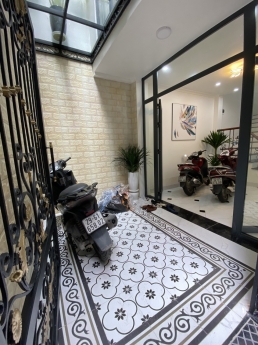 BÁN NHÀ NGÕ CHỢ KHÂM THIÊN: 43M2, 5 TẦNG, 4 NGỦ, MT 3.8M, NGÕ 3 GÁC NÔNG RỘNG. SÁT CHỢ. NHỈNH 3 TỶ