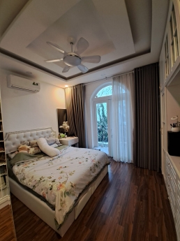 BÁN NHÀ MẶT TIỀN NGUYỄN THỊ THẬP, TÂN PHONG, Q7, GIÁ NHỈNH 14 TỶ