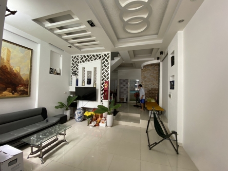 Nhà Cực Ngon - Bình Trưng Đông Q.2 - 194m2 Thổ Cư Nở Hậu đều  - 3 Tầng - Mặt Tiền Vs 4 Kiot KD -