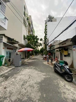 HXH THÔNG, SÁT CHỢ, GẦN TL 10, 5 P QUA KHU VIP TÊN LỬA, AEON MALL, KHÔNG HUY HOẠCH, NHÀ MỚI ĐẸP VÀO