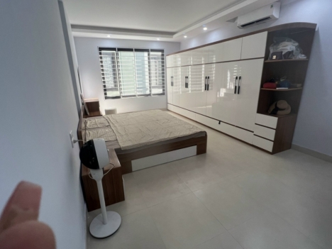 NHÀ ĐẸP PHỐ ĐỊNH CÔNG THƯỢNG: 45M2, 4 TẦNG, 4 NGỦ, MT 4.3M, Ô TÔ ĐỖ 5M, NGÕ TRƯỚC MẶT 3 GÁC 3.5M.