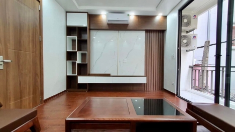 Lô góc Pháo Đài Láng, thông, nông, thoáng, KD nhỏ, 35m, 5T, chỉ 3.9 tỷ!