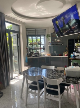 Chủ ngộp Bank , bán gấp nhà 2 mặt tiền, hẻm xe hơi, Hiệp Bình Chánh - Thủ Đức, DT 75m2, Chỉ 7.3 tỷ