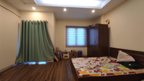 Ô tô đỗ cổng, Ngõ Nông, Nhà mới đẹp dân xây, Bán Nhà Ngọc Thụy 45m, 5tầng, 3,5 tỷ