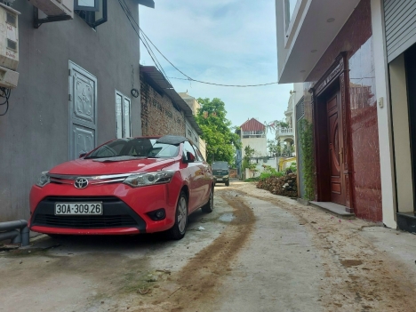 Hiếm! Đất Đại Yên - Chương Mỹ giáp KĐT Vệ Tinh Chúc Sơn, S=140m2, mặt tiền 8m giá tốt để đầu tư