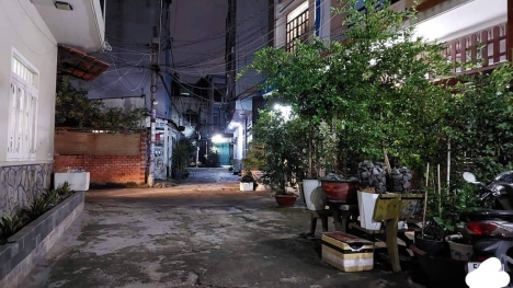 Gấp bán !! nhà Gò Vấp, 52m2 - 4 tầng - HXH lớn, cách MT 30m, chỉ 6 tỷ.