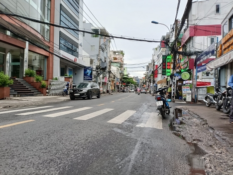 BÁN NHÀ MẶT TIỀN KINH DOANH -HUỲNH VĂN BÁNH-P17,Q PHÚ NHUẬN-HCM