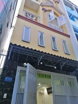 BÁN NHÀ PHÚ NHUẬN HXH 52 M2 NGANG 4M 5 TẦNG BTCT HẺM THÔNG THOÁNG LÊ VĂN SỸ 7.8 TỶ.