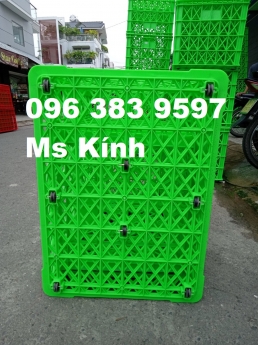 Sóng nhựa hở 8 bánh xe, sọt nhựa lớn, sóng nhựa công nghiệp đựng hàng may mặc giá rẻ