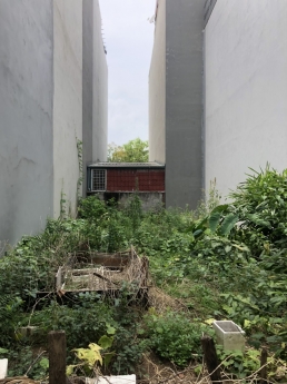 Bán gấp lô đất phố Thạch Bàn, vỉa hè, ô tô, 40 m2, MT 4 m, chỉ 4,75 tỷ.