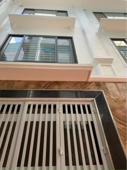 NHÀ ĐẸP PHỐ ĐỊNH CÔNG THƯỢNG: 45M2, 4 TẦNG, 4 NGỦ, MT 4.3M, Ô TÔ ĐỖ 5M, NGÕ TRƯỚC MẶT 3 GÁC 3.5M.