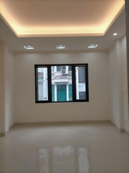 SIÊU PHẨM ĐỐNG ĐA - PHÂN LÔ - Ô TÔ - - KINH DOANH - VỊ TRÍ CỰC ĐẸP HOÀNG