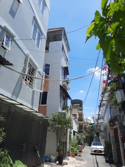 Dạ
BÁN NHÀ HXH GẤP- LÊ QUANG ĐỊNH- BÌNH THẠNH  -  80M2-NGANG KHỦNG 6.5M - NHÀ ĐẸP 3 TẦNG LUNG LINH